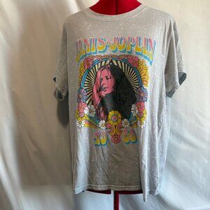 Gray Graphic Short Sleeve Tee XL102